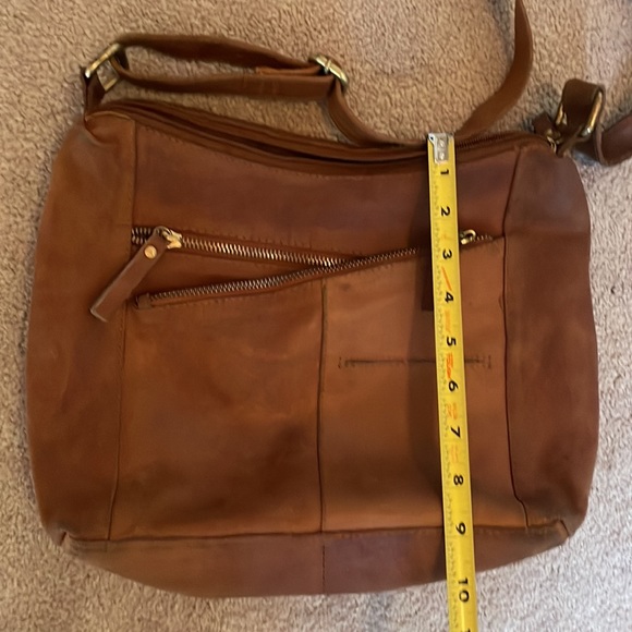 100% Leather Shoulder Purse Brown - Picture 12 of 14
